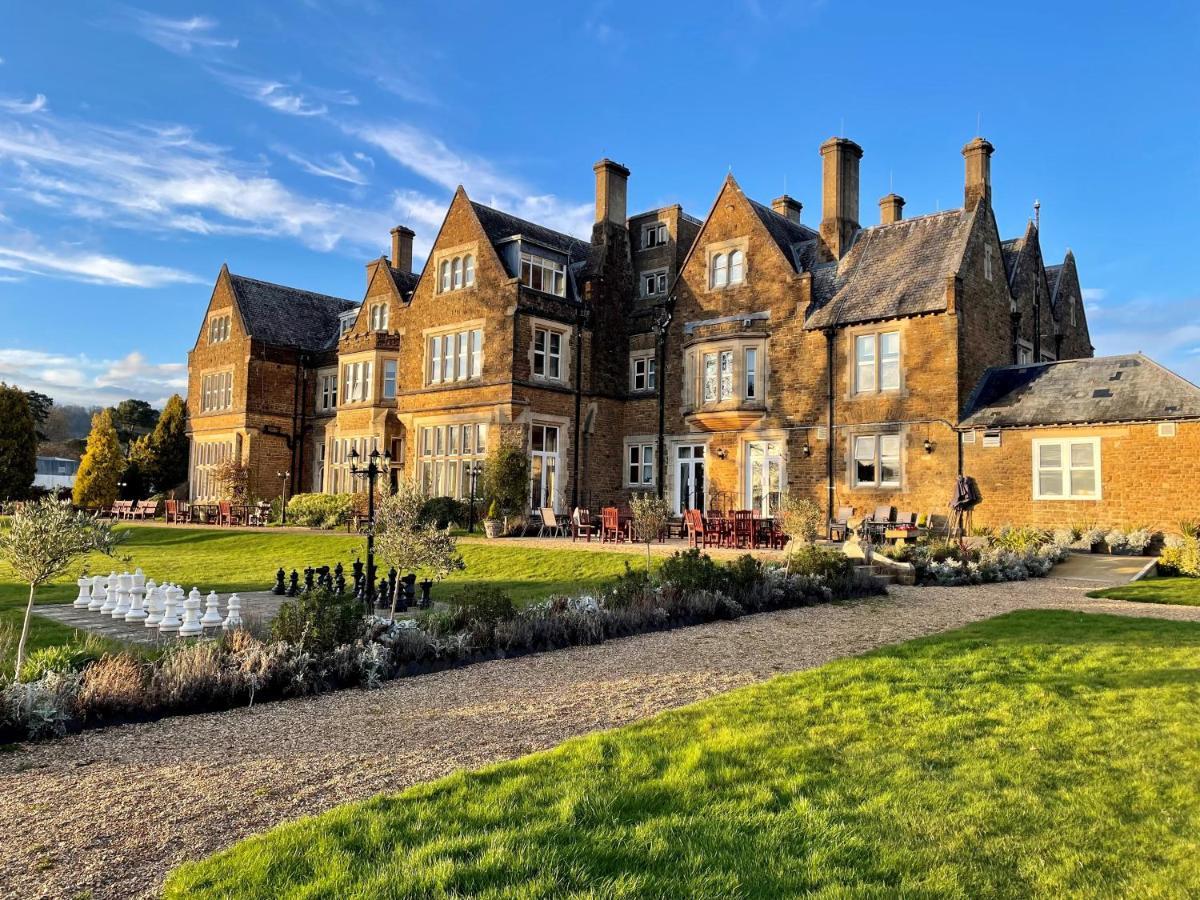 Hartsfield Manor Hotel Dorking Exterior foto