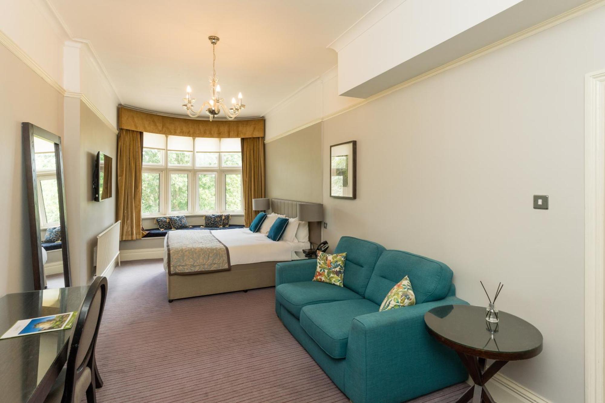 Hartsfield Manor Hotel Dorking Exterior foto