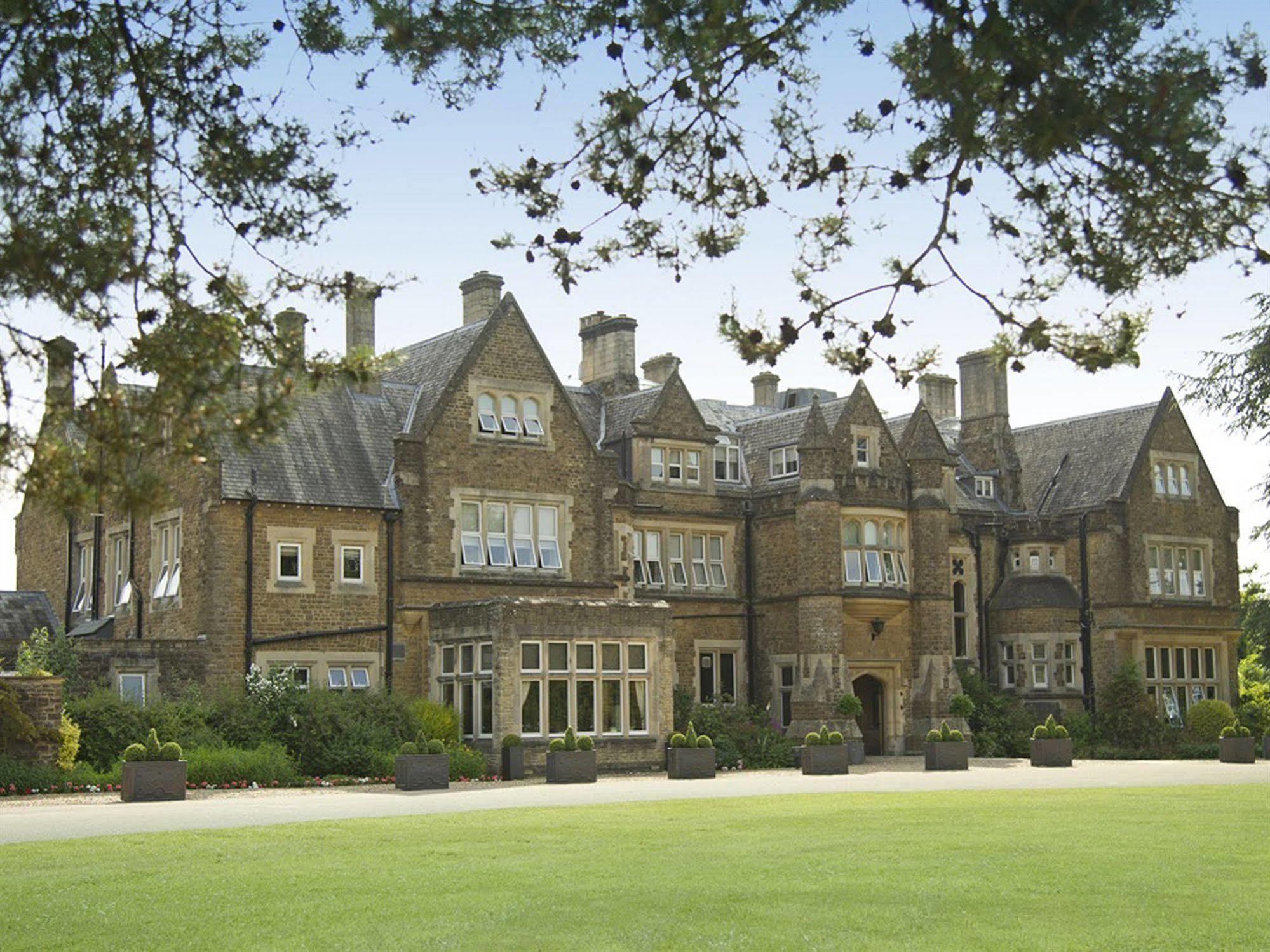 Hartsfield Manor Hotel Dorking Exterior foto